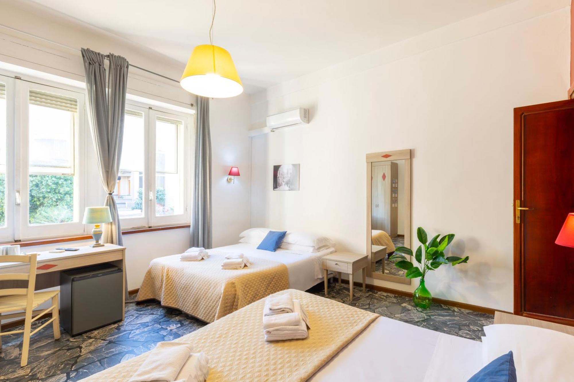 Kalie Rooms Guest House กาญารี ภายนอก รูปภาพ