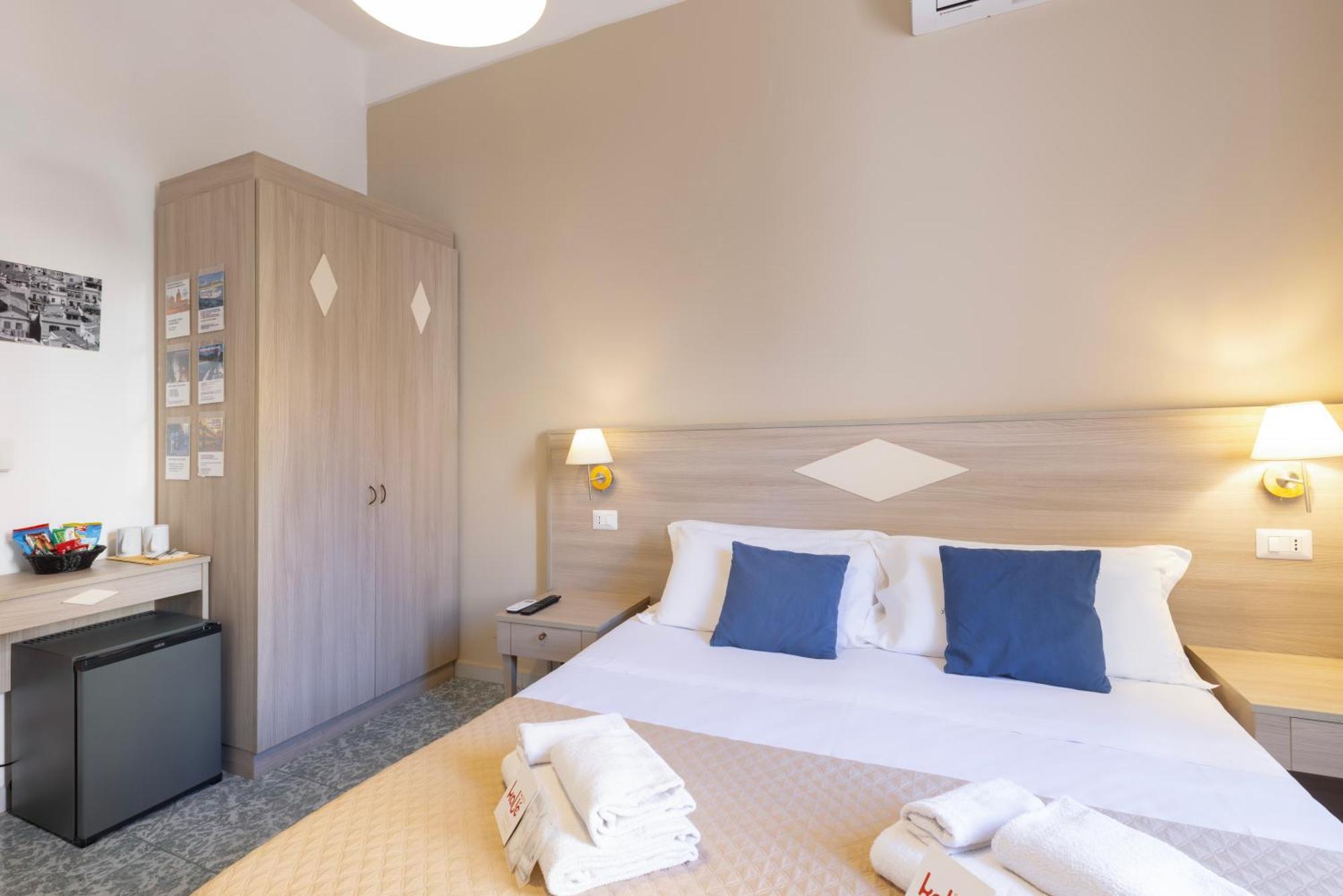 Kalie Rooms Guest House กาญารี ภายนอก รูปภาพ