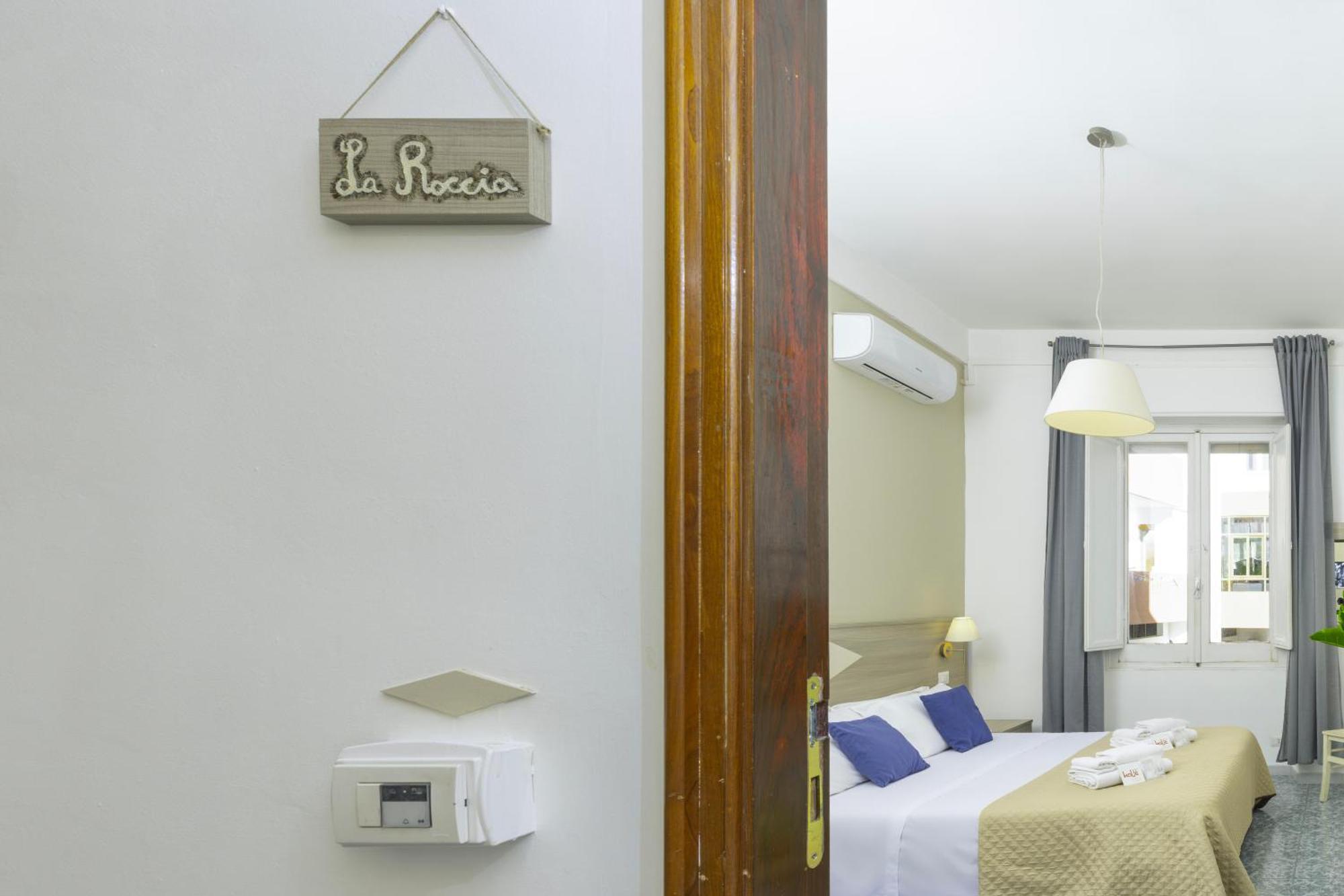 Kalie Rooms Guest House กาญารี ภายนอก รูปภาพ