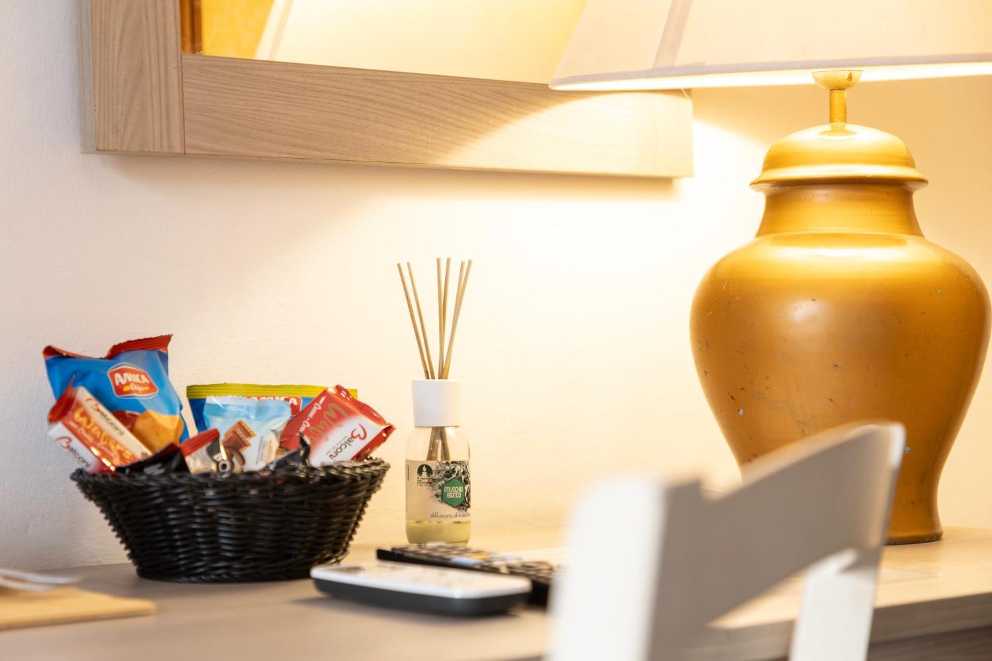 Kalie Rooms Guest House กาญารี ภายนอก รูปภาพ